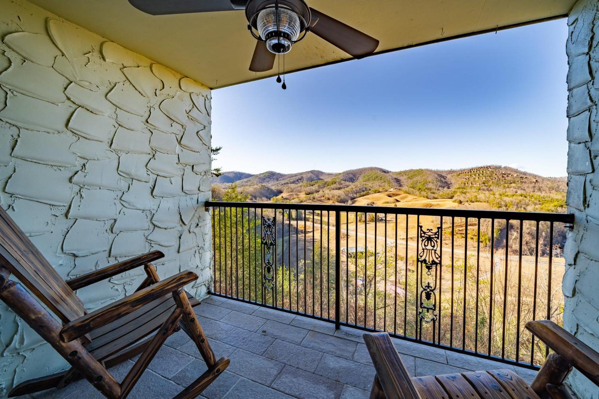 Villa Mountain Views At Dolly'S Castle Unit 4 à Sevierville Extérieur photo